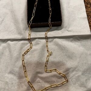 NEW!   WOMEN'S 18K GOLD PAPERCLIP STYLE  NECKLACE
